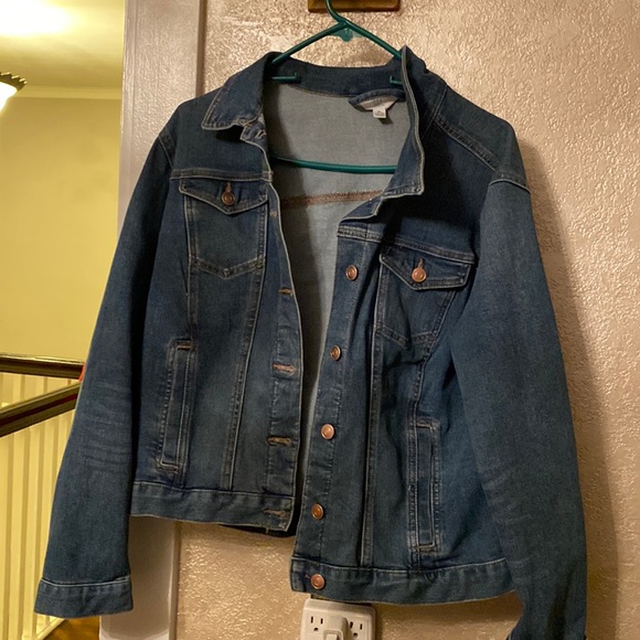 Jean jacket - Picture 1 of 5